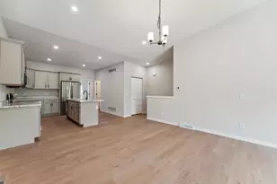 206 S Dewey Ave, Reedsburg, WI 53959 - Photo 9