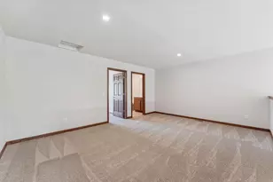 212 S Dewey Ave, Reedsburg, WI 53959 - Photo 21