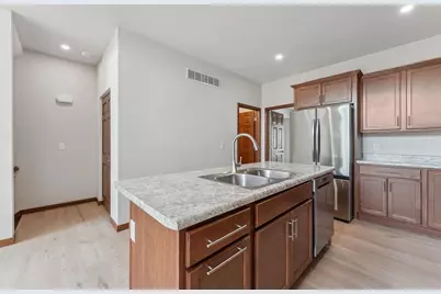 212 S Dewey Avenue, Reedsburg, WI 53959 - Photo 15