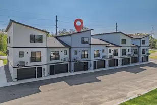 212 S Dewey Ave, Reedsburg, WI 53959 - Photo 3