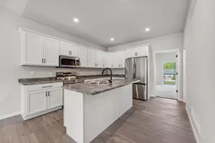 216 S Dewey Ave, Reedsburg, WI 53959 - Photo 11