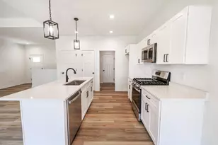 299 Teri Lee Ln, Orfordville, WI 53576 - Photo 15