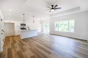 299 Teri Lee Ln, Orfordville, WI 53576 - Photo 11