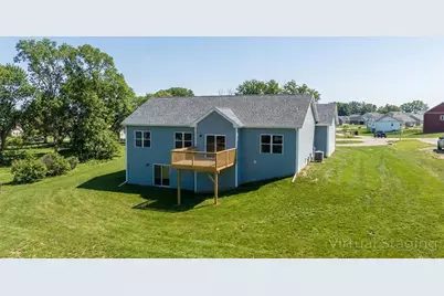 297 Teri Lee Lane, Orfordville, WI 53576 - Photo 7