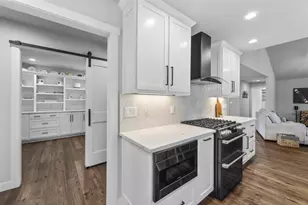 W7181 Duck Creek Ave, Westfield, WI 53964 - Photo 11