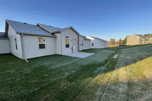 832 Sarah St, Belleville, WI 53508 - Photo 13