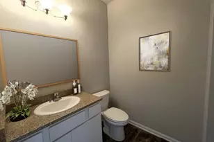 842 Sarah St, Belleville, WI 53508 - Photo 11