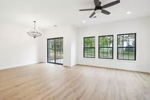 300 Willow St, Pardeeville, WI 53954 - Photo 5