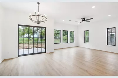 306 Willow Street, Pardeeville, WI 53954 - Photo 9