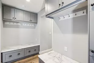 911 Fawn Ct, Wisconsin Dells, WI 53965 - Photo 33