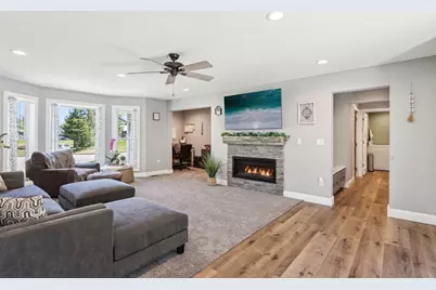 911 Fawn Court, Wisconsin Dells, WI 53965 - Photo 27