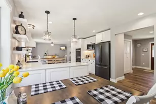 911 Fawn Ct, Wisconsin Dells, WI 53965 - Photo 25