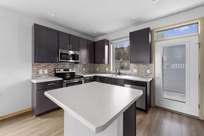 2811 No Oaks Ridge, Fitchburg, WI 53711 - Photo 3