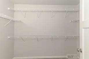 5924 Woodbine Dr, Madison, WI 53718 - Photo 11