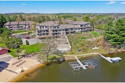 670 E Lake Avenue #202, Wisconsin Dells, WI 53940 - Photo 47