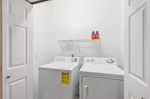 670 E Lake Ave, Wisconsin Dells, WI 53940 - Photo 25