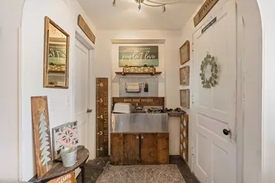 104 E Main Street, Sun Prairie, WI 53590 - Photo 15