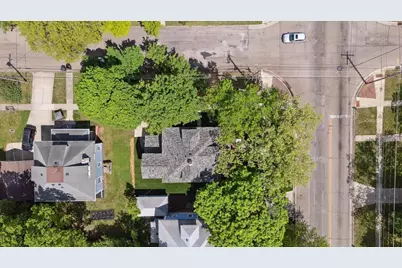 748 Wisconsin Avenue, Beloit, WI 53511 - Photo 37