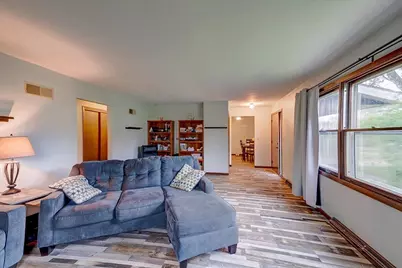 864 Suellen Lane, Portage, WI 53901 - Photo 11