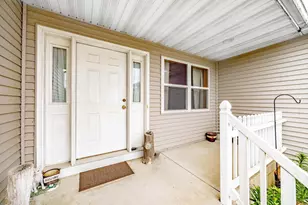 1229 W Bloomingfield Dr, Whitewater, WI 53190 - Photo 3