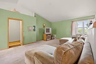 1229 W Bloomingfield Dr, Whitewater, WI 53190 - Photo 5