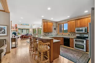 E12239 Timber Rdg Trl, Prairie Du Sac, WI 53578 - Photo 13