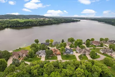 E12239 Timber Ridge Trail #30, Prairie Du Sac, WI 53578 - Photo 5