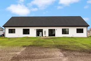 527 S 7th St, Janesville, WI 53536 - Photo 23