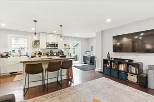 5 Daffodil Ln, Madison, WI 53714 - Photo 7