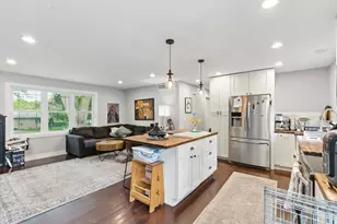 5 Daffodil Ln, Madison, WI 53714 - Photo 13