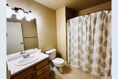 1021 W Pleasant Street #5, Portage, WI 53901 - Photo 11