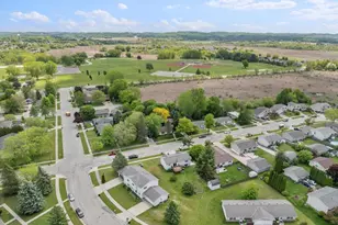 917 Wheelock Ave, Hartford, WI 53027 - Photo 25