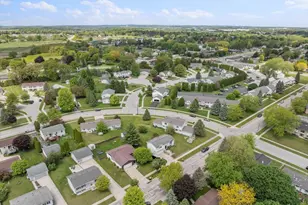 917 Wheelock Ave, Hartford, WI 53027 - Photo 41