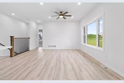 935 Hay Creek Trail, Reedsburg, WI 53959 - Photo 11