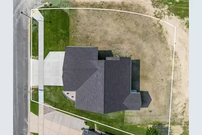 935 Hay Creek Trail, Reedsburg, WI 53959 - Photo 7