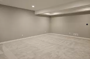 3711 Newcastle Dr, Janesville, WI 53546 - Photo 15