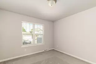 6501 Prairie Wood Dr, Mcfarland, WI 53558 - Photo 11