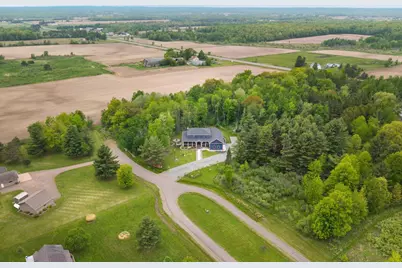 W6880 Maplewood Lane, Milford, WI 54451 - Photo 5