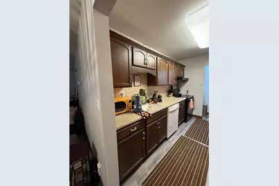 2470 W Good Hope Road #168, Glendale, WI 53209 - Photo 15