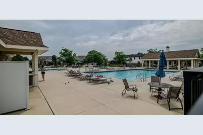 825 Richard Way, Waunakee, WI 53597 - Photo 5