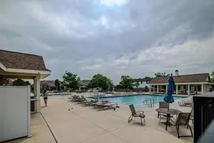 825 Richard Way, Waunakee, WI 53597 - Photo 5