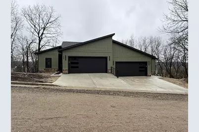 225 Whitetail Lane #28, Deerfield, WI 53531 - Photo 3