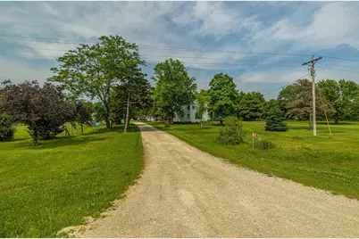 17618 W Highway 81, Brodhead, WI 53520 - Photo 3