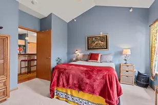 121 Metro Terrace, Madison, WI 53718 - Photo 11