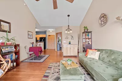 121 Metro Terrace #306, Madison, WI 53718 - Photo 9