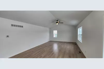 112 Rolling Meadow Drive, Darien, WI 53114 - Photo 5