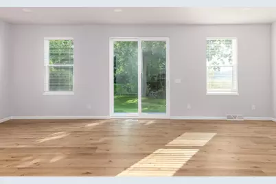 1157 Hickory Hills Drive, Sun Prairie, WI 53590 - Photo 3