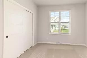 1157 Hickory Hls Dr, Sun Prairie, WI 53590 - Photo 13