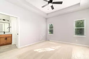 1157 Hickory Hls Dr, Sun Prairie, WI 53590 - Photo 9