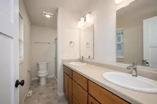 817 Indigo Ln, Waunakee, WI 53597 - Photo 11